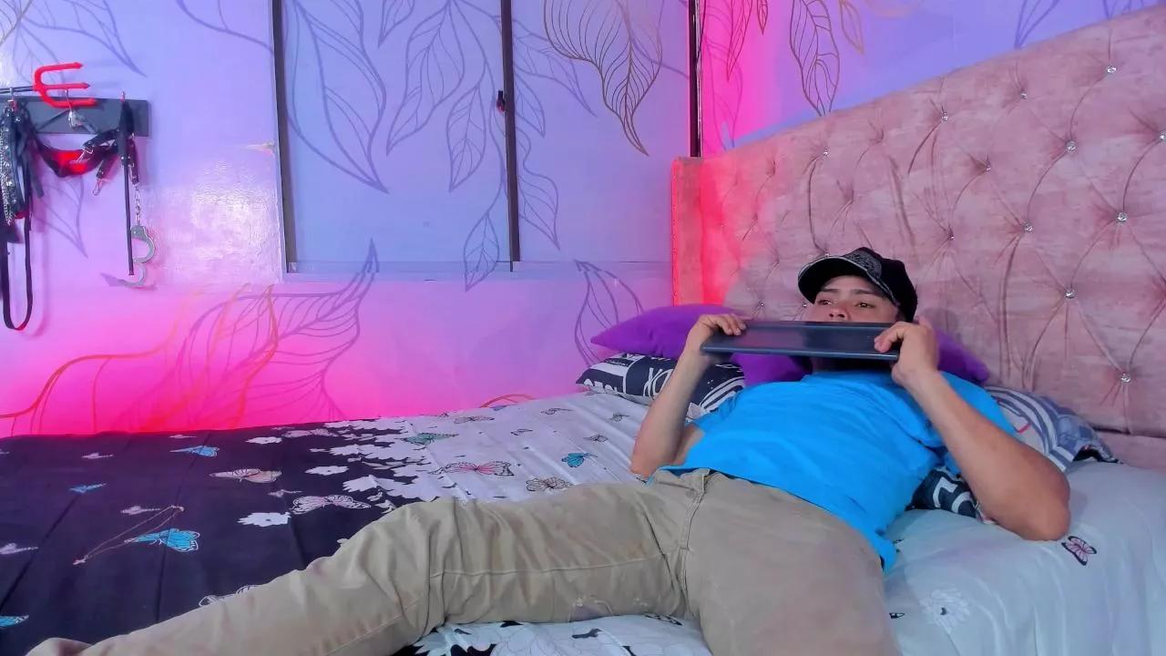 thesweetcouple4 on Cam4 