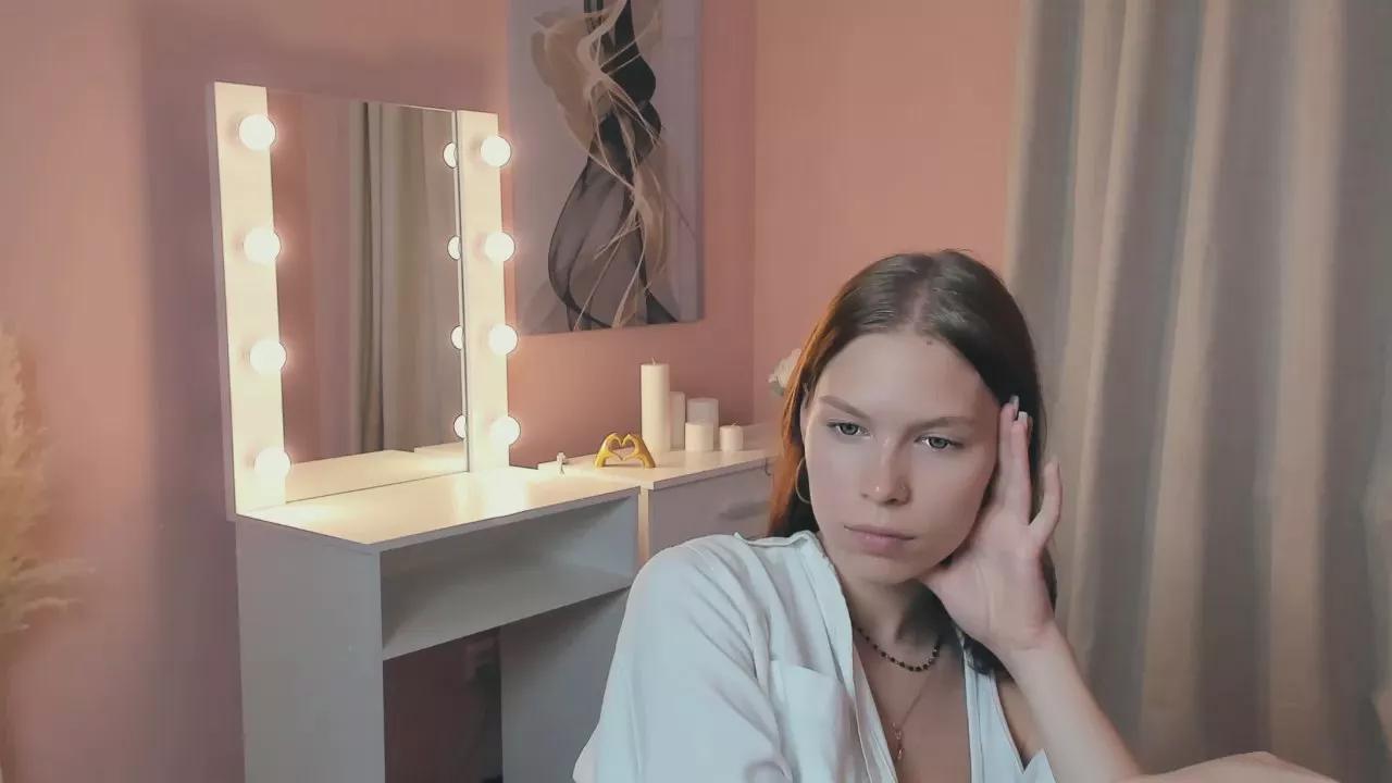 TiffanieDelvin on Cam4 