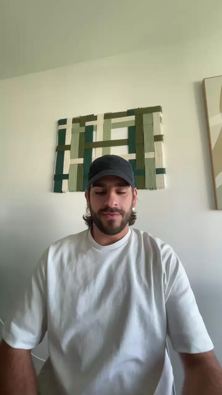 TonyH19 on Cam4 