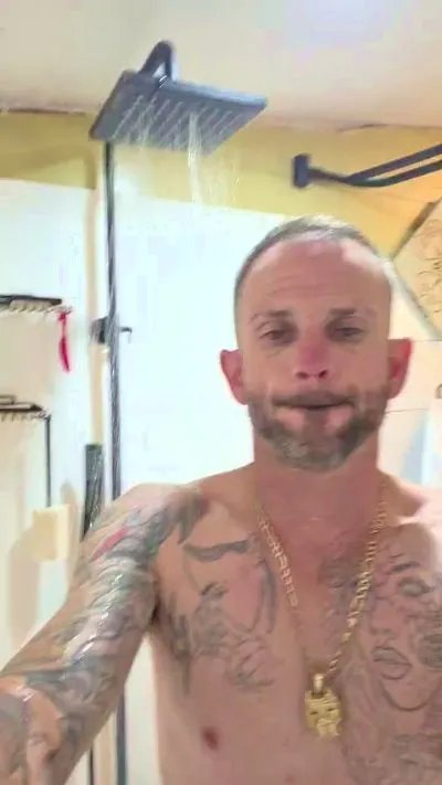 Treeslayer85 &mdash; Freechat, 40 years old, 21 viewers, United States