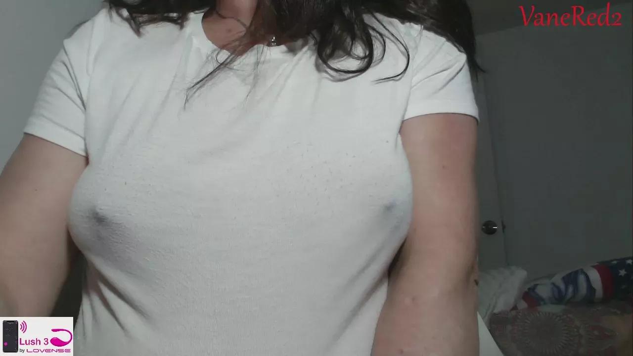 VanessaRed2 on Cam4 