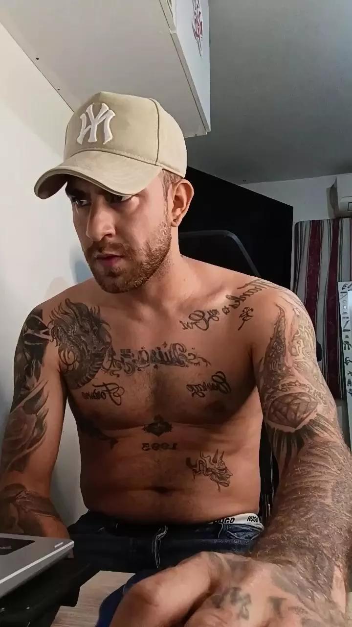 vergapink4 on Cam4 