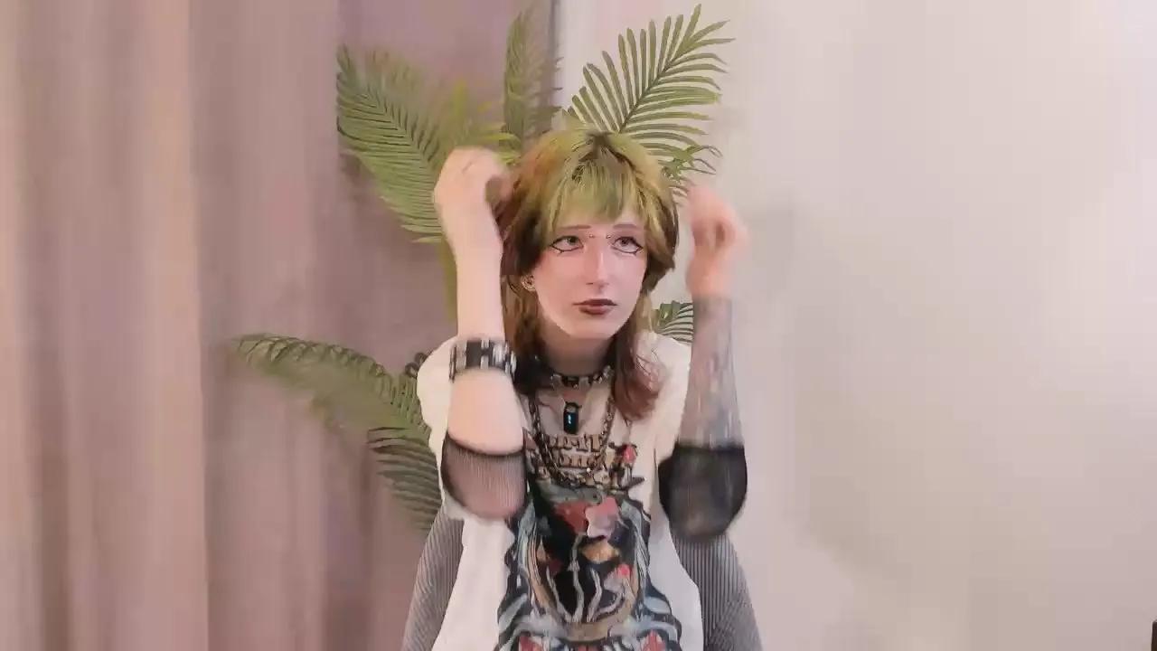 VirgenCostaneda — Freechat on Cam4