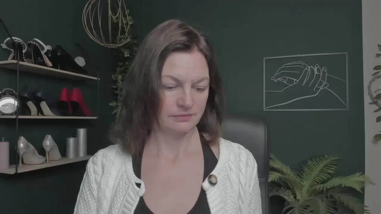 Vivian_Heart — Freechat on Cam4