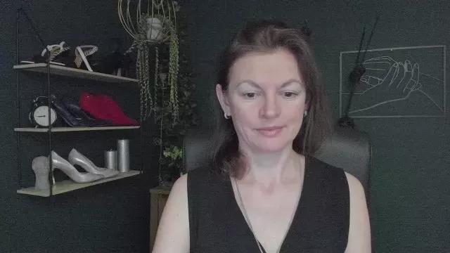 Vivian_Heart on Cam4 