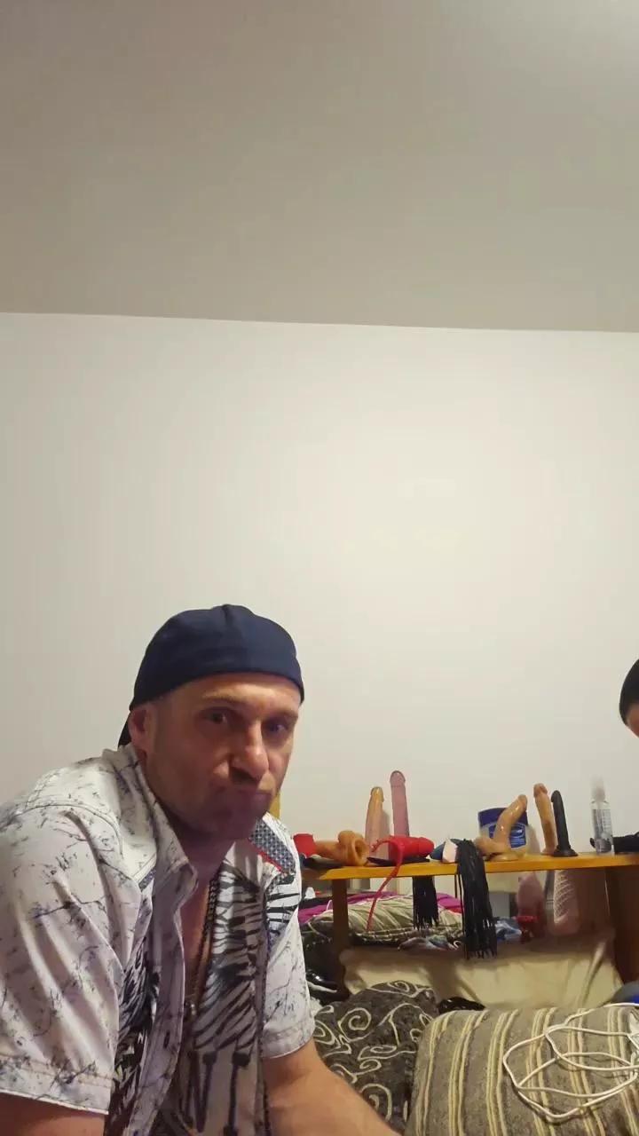 Xxxcamxxx69 on Cam4 