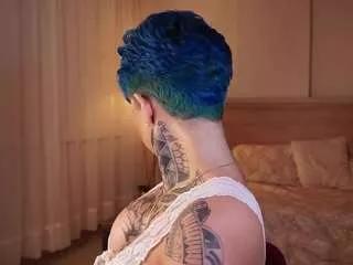 alicee-love on CamSoda 