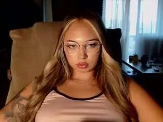 annecaroline — Join in my FunClub for free media/ Make me wettt, lets go wilddd/ 51 toks High lovense on and private on/ Goal- squirt  #smoke #hairy #femdom #arab #nonude [3298 tokens remaining]