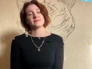 ayakogeathers — A little tease my top [60 tokens remaining]