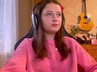 basiliabarretta — naked show [1946 tokens remaining]