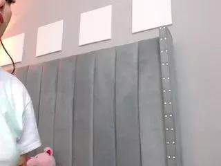 dojacandice on CamSoda 