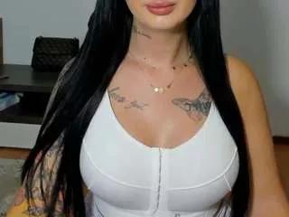 jesssyblack on CamSoda 