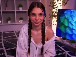 lizethamann — playing with ice on my neck and collarbone [88 tokens remaining]