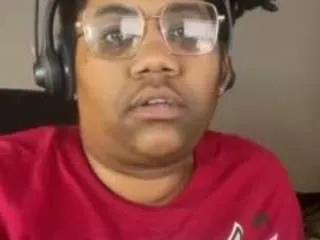 pettyp90 — FINGER INSIDE ME [298 tokens remaining]