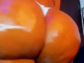 roxanasmiith — My ass is so huge it just keeps sitting on a big dick... waiting for someone to stretch it open and fuck it so hard my asshole gets useless/ everyG: FLASHESl/Tip 150 tk to Control 1 min [100 tokens remaining]