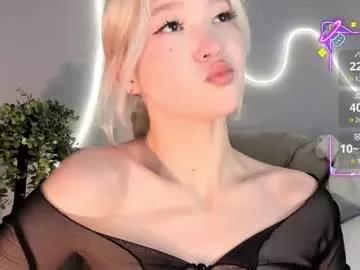 _milli_sun on Chaturbate
