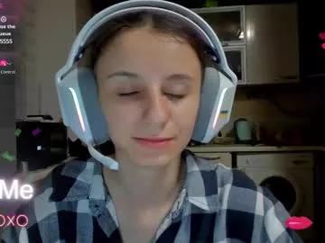 _nika_kik on Chaturbate 