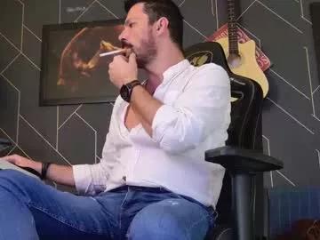aaronbomer on Chaturbate 