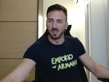 aaront0pmuscles on Chaturbate 