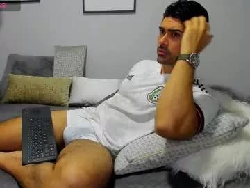 adam_clarke on Chaturbate 