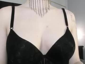 adeelinee on Chaturbate 