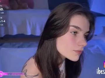 adriana_allen — pussy with one finger [654 tokens left] #shy #new #18 #teen #feet
