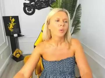 agathaklouin on Chaturbate