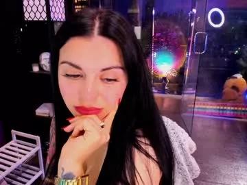 alma_pearl on Chaturbate