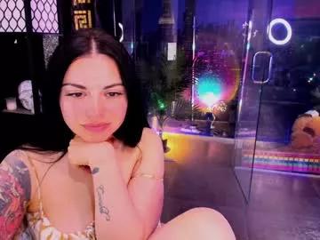 alma_pearl on Chaturbate