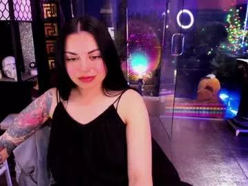 alma_pearl on Chaturbate