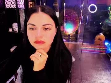 alma_pearl on Chaturbate