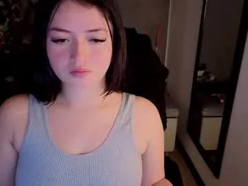almma_ on Chaturbate 