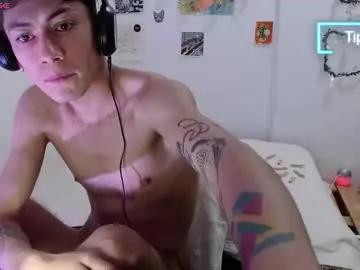 amad696 on Chaturbate 