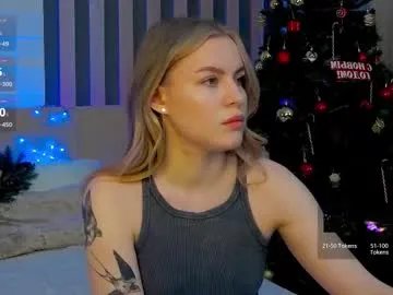 amaliabell — ass in oil  #shy #toes #tattoo #daddy #pantyhose [333 tokens remaining]