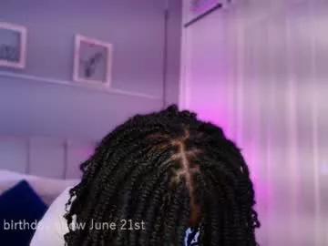 anneth__m on Chaturbate 