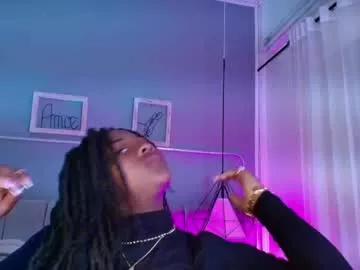 anneth__m on Chaturbate 