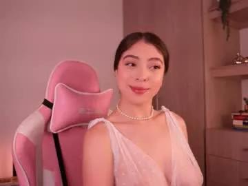 annie_evans24 on Chaturbate