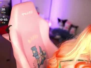 annie_may_may on Chaturbate 