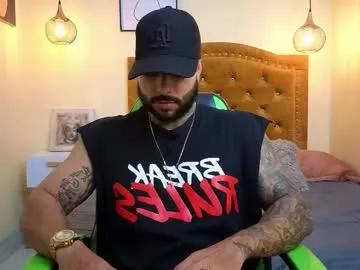 apolo_rousse on Chaturbate