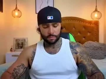 apolo_rousse on Chaturbate