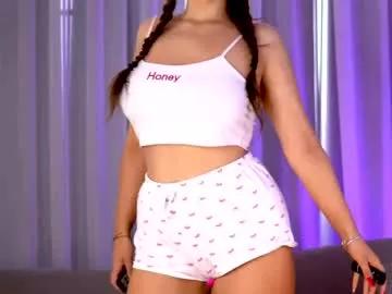 belleskye on Chaturbate 