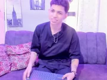 cameron_lux4 — HELLO, WELCOME, !SHOW CUM! #18 #twink #latino  #young #findom [1680 tokens remaining]