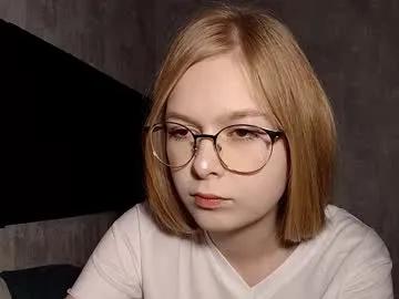 chanelledroz — Goal:Lower my shorts --- Show a basic belly rol <: My name is Lia #new , new experience to me, hope it turns out well :3  #skinny #young #18 #shy [0 tokens remaining]