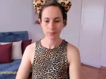 cuddlingbunnny on Chaturbate 