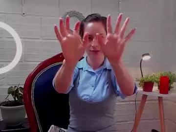 cuddlingbunnny on Chaturbate 