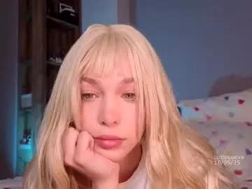 cutieeeeva on Chaturbate 