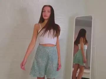 cutiewuwu — for good start <3 #bigass #18 #petite #shy #skinny [0 tokens remaining]