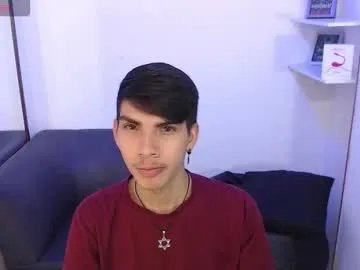 david_925_ — GOAL: 1 Finger in Ass [99 tokens remaining] WelCUM guys!Tip menu is active /tipmenu to see it #latino #cute #lovense #bigdick #twink