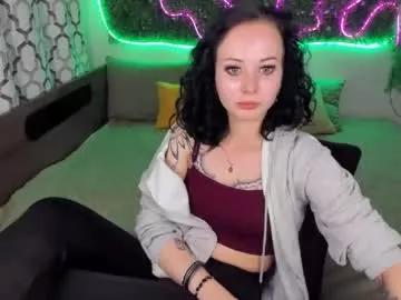 eliseroyalty on Chaturbate