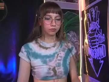 elle_uwu on Chaturbate 
